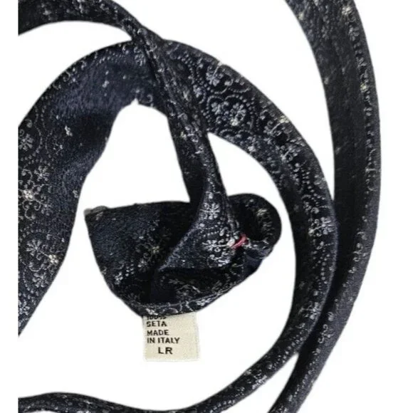 RODA Men's 100% Silk Necktie LUXURY Tie Blue Geometric W:2.7" EUC